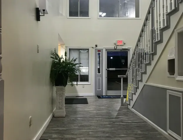 Days Inn by Wyndham Thomson hotel detail image 2