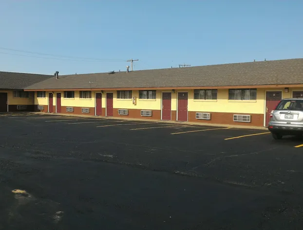 Airport Lodge Wichita Kansas hotel detail image 1