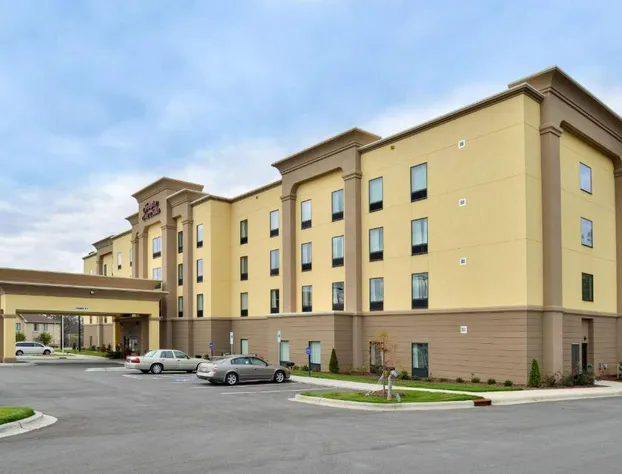Hampton Inn & Suites Shelby hotel detail image 1