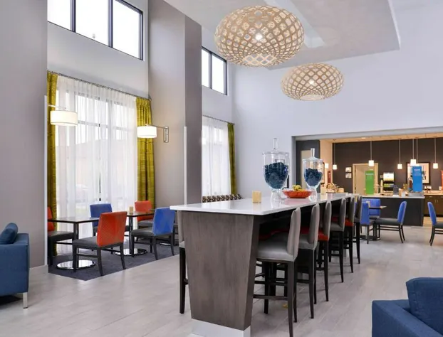 Hampton Inn & Suites Shelby hotel detail image 4