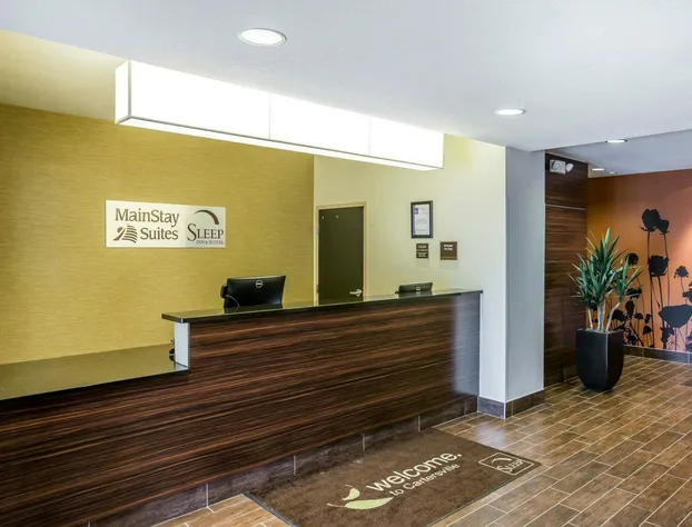 MainStay Suites Cartersville - Emerson Lake Point hotel detail image 2