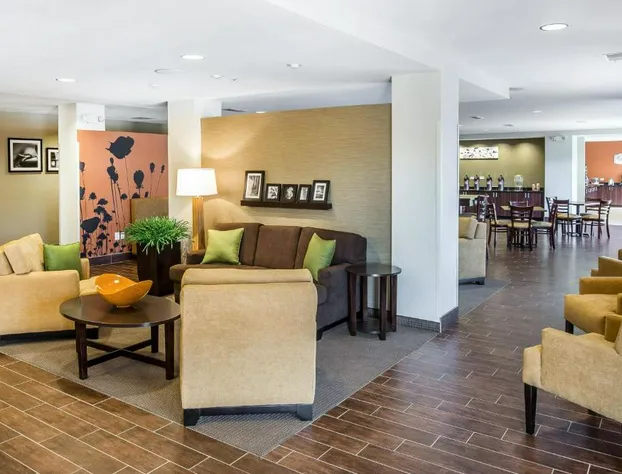 MainStay Suites Cartersville - Emerson Lake Point hotel detail image 4