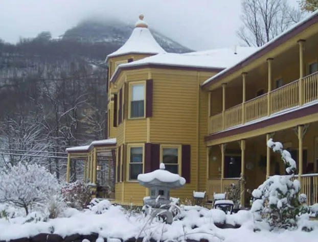 Fairlawn Inn hotel detail image 4