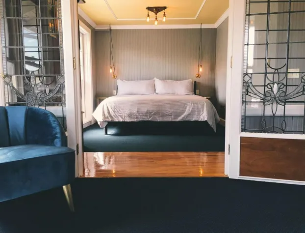 Shelburne Hotel hotel detail image 4