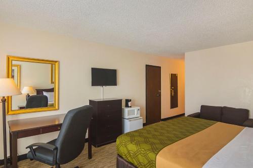 Econo Lodge Sulphur Springs I-30 hotel detail image 2