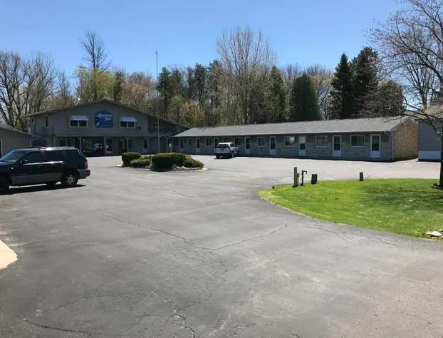 Marinette Inn hotel detail image 1