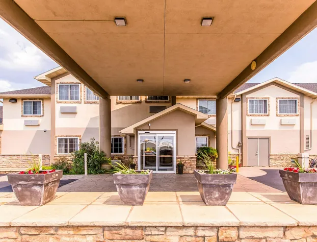 Quality Inn & Suites University hotel detail image 3