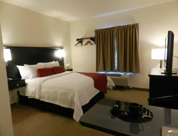 Black Gold Suites Tioga hotel detail image 3