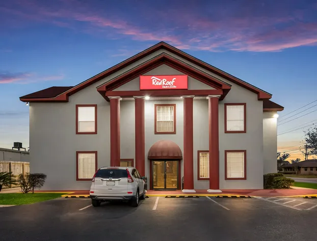 Red Roof Inn & Suites Pensacola - NAS Corry hotel detail image 1