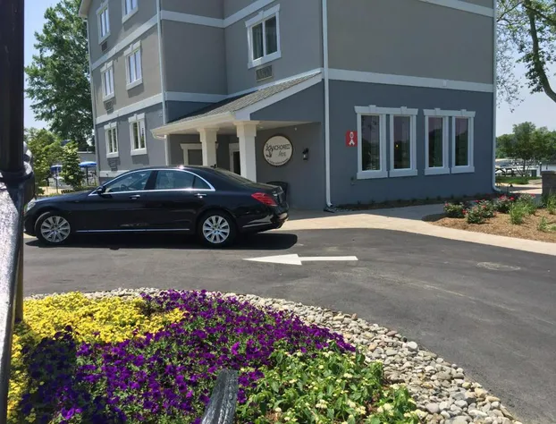 Anchored Inn at Hidden Harbour Marina hotel detail image 2