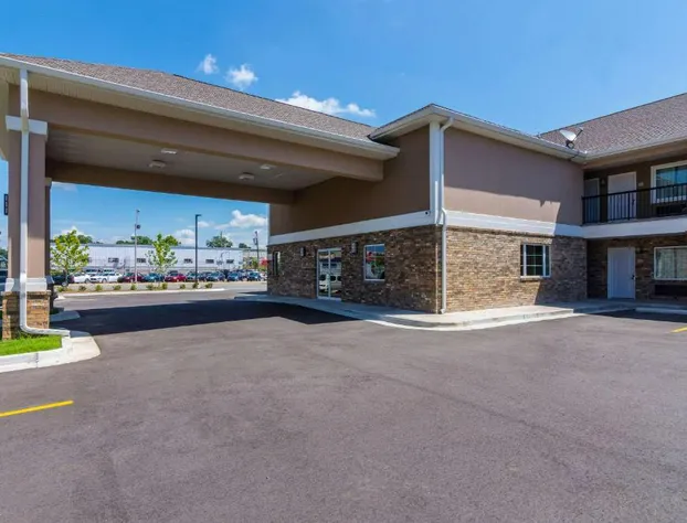 Econo Lodge Inn & Suites North Little Rock near Riverfront hotel detail image 1