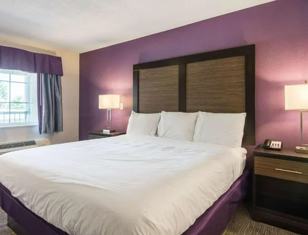 Econo Lodge Inn & Suites North Little Rock near Riverfront hotel detail image 2