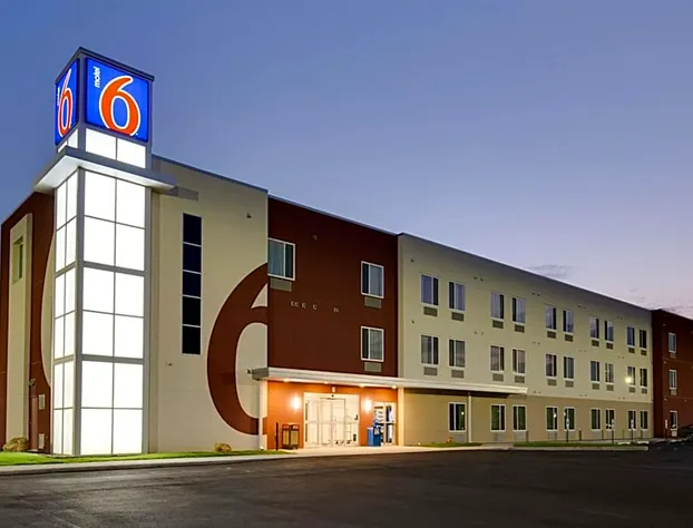 Motel 6 Poplar Bluff, MO hotel detail image 1
