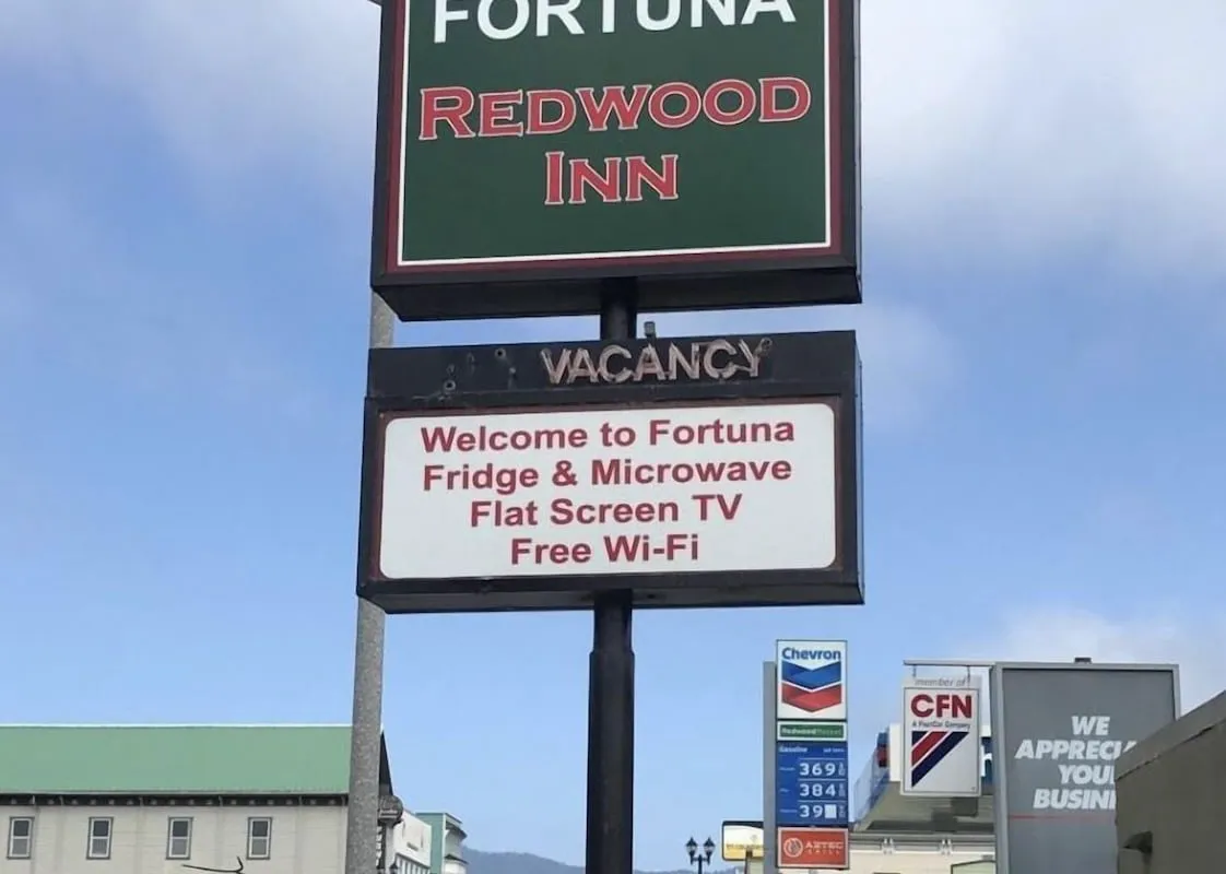 Fortuna Redwood Inn hotel hero