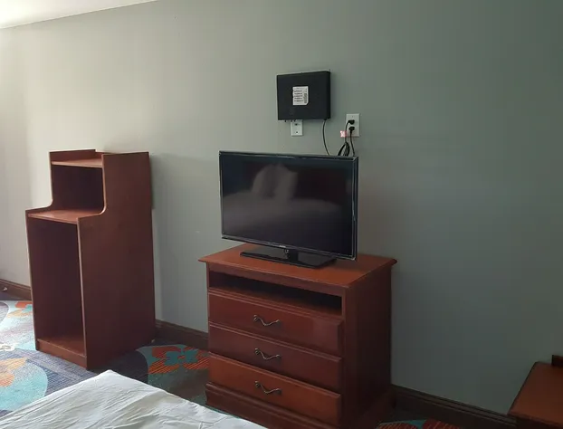 Fortuna Redwood Inn hotel detail image 4