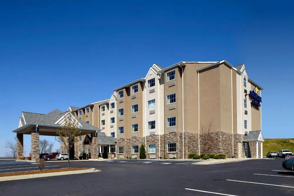 Microtel Inn & Suites By Wyndham New Martinsville hotel hero