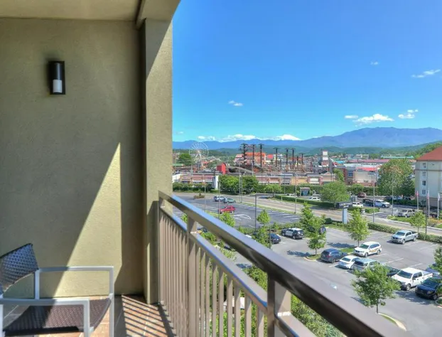 Courtyard by Marriott Pigeon Forge hotel detail image 3