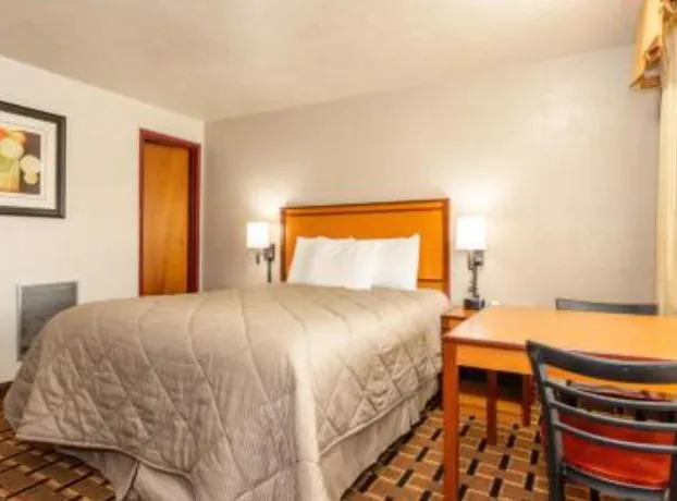 Anchor Bay Inn hotel detail image 4