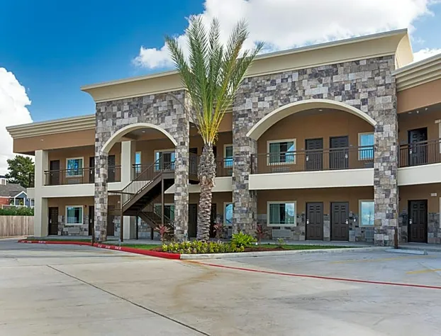 Econo Lodge Inn & Suites Houston NW - CY - Fair hotel detail image 2