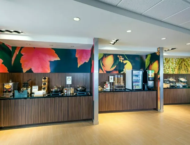 Fairfield Inn & Suites by Marriott Tacoma DuPont hotel detail image 4