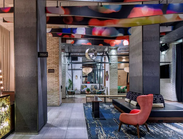 DoubleTree by Hilton New York Times Square West hotel detail image 3