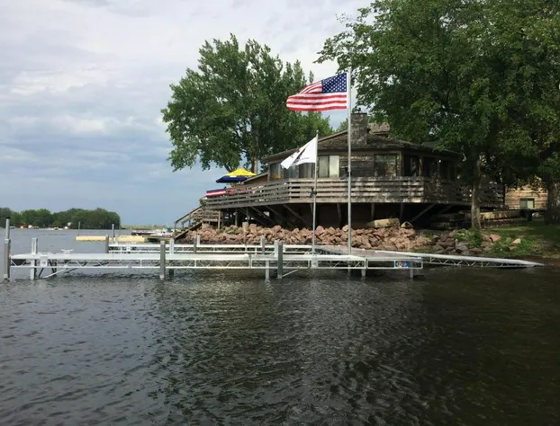 Anchors Away Lodge & Resort hotel detail image 2