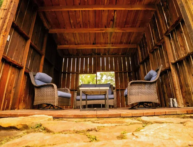 Chinook Winds Lodge hotel detail image 2