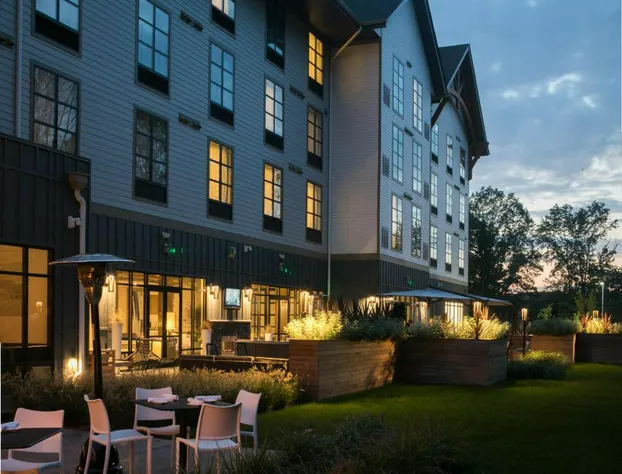 Hotel Zero Degrees Danbury hotel detail image 1