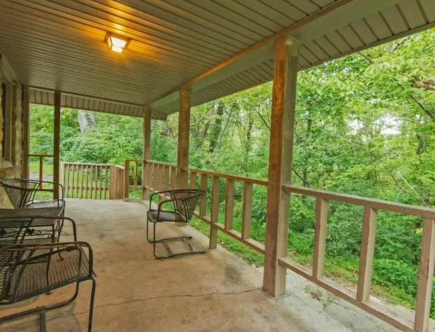 General Butler State Resort Park hotel detail image 1