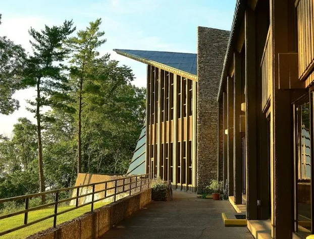 General Butler State Resort Park hotel detail image 1