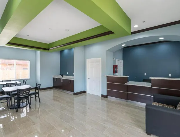 Scottish Inns & Suites hotel detail image 3