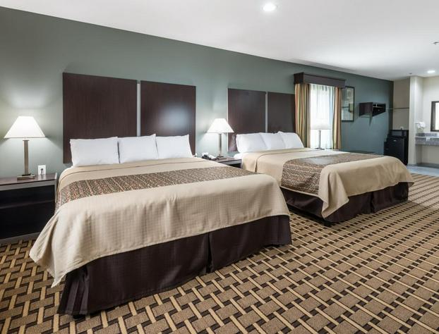 Scottish Inns & Suites hotel detail image 4