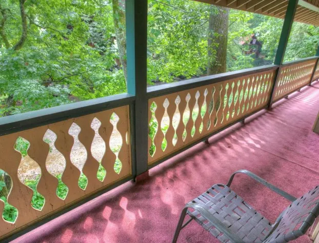 Hofbrau Riverfront Hotel hotel detail image 4