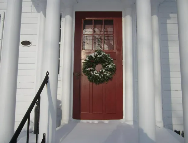 Grand Oak Manor Bed & Breakfast hotel detail image 1
