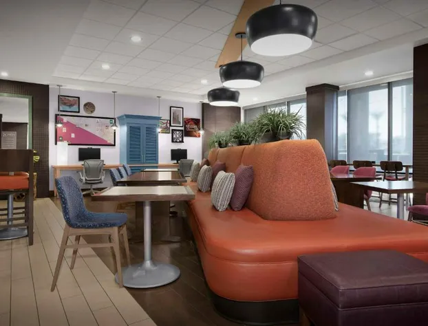 Home2 Suites by Hilton Phoenix Chandler hotel detail image 4