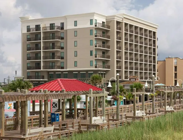 Hampton Inn & Suites Carolina Beach Oceanfront hotel detail image 3