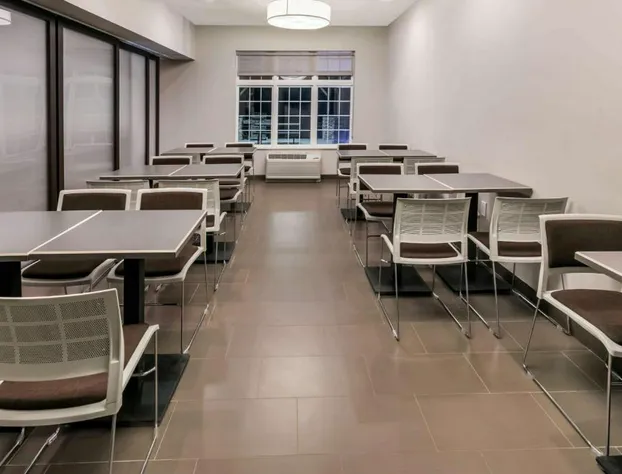 Permian Studio Apartments hotel detail image 2