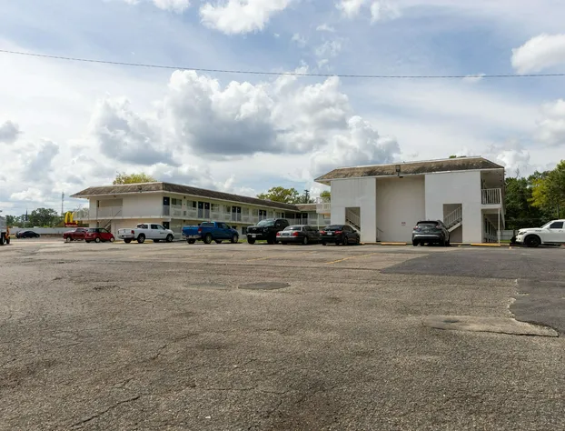 Motel 6 Lufkin, TX hotel detail image 3