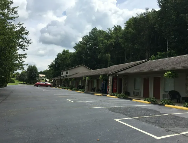 Chatuge Mountain Inn hotel detail image 3