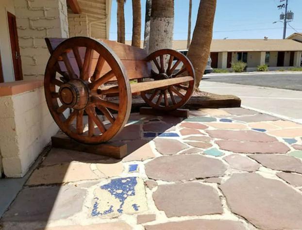 El Rancho Motel hotel detail image 2