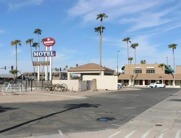 El Rancho Motel hotel detail image 2
