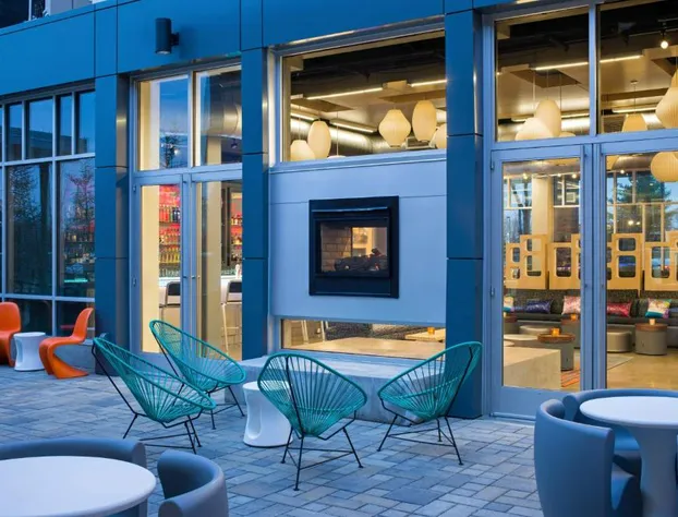 Aloft Louisville East hotel detail image 3