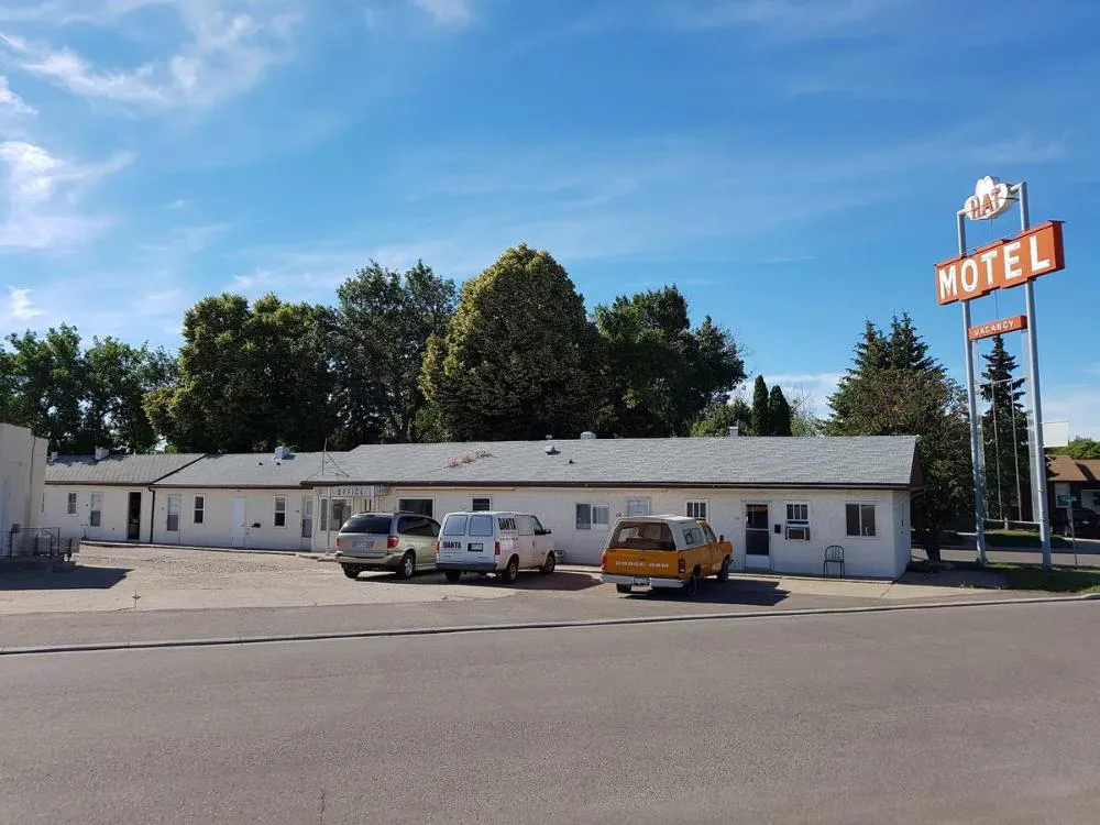 Hat Motel hotel hero