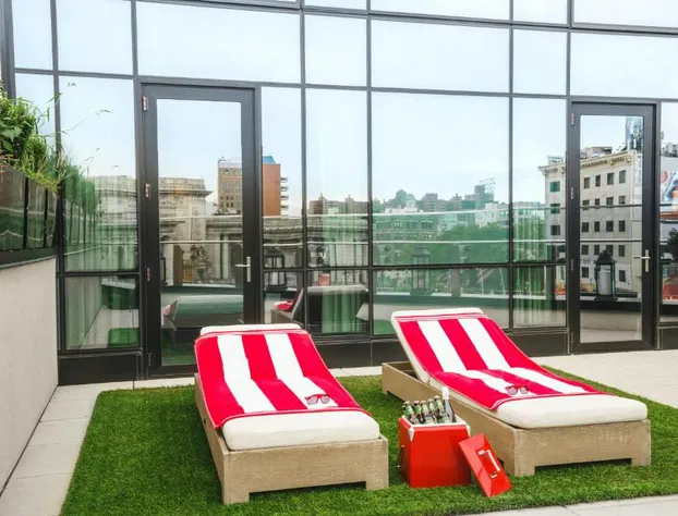 Hotel 50 Bowery, part of JdV by Hyatt hotel detail image 3