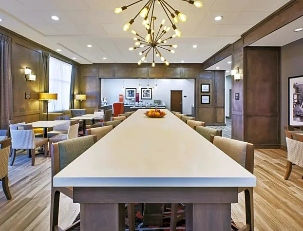 Hampton Inn by Hilton Detroit Dearborn hotel detail image 3