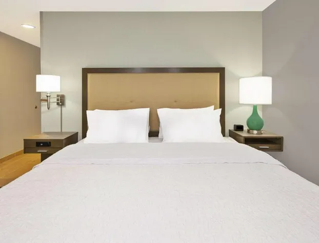 Hampton Inn by Hilton Detroit Dearborn hotel detail image 4