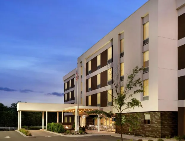 Home2 Suites by Hilton Middletown hotel detail image 1