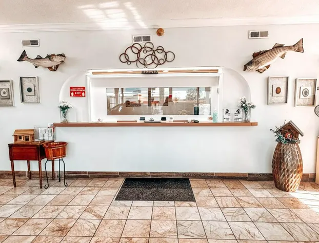 Laker Inn hotel detail image 2