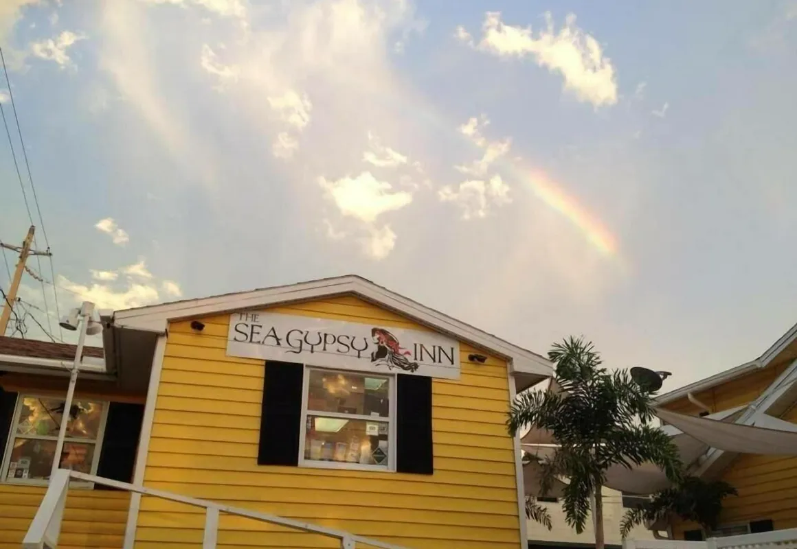 The Sea Gypsy Inn hotel hero