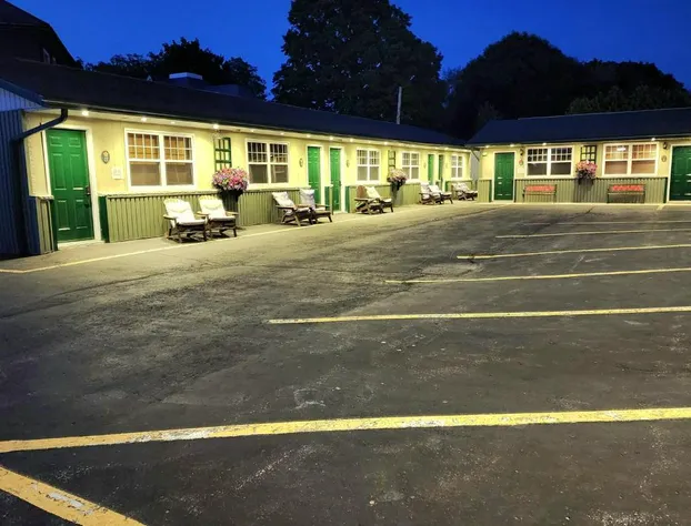 Maple Leaf Motel hotel detail image 2